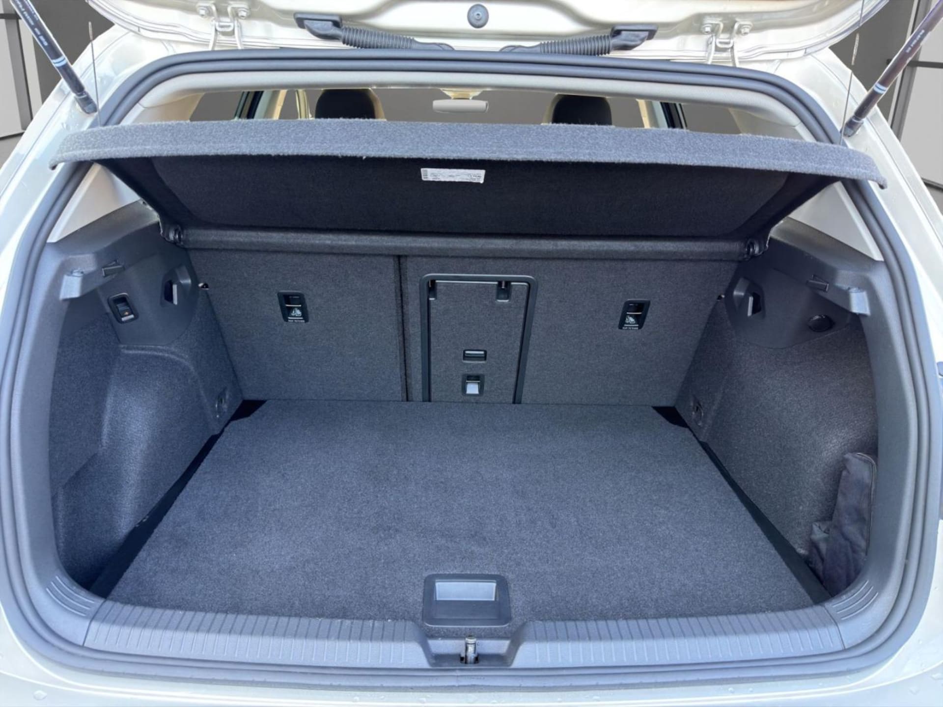 Volkswagen Golf MOVE