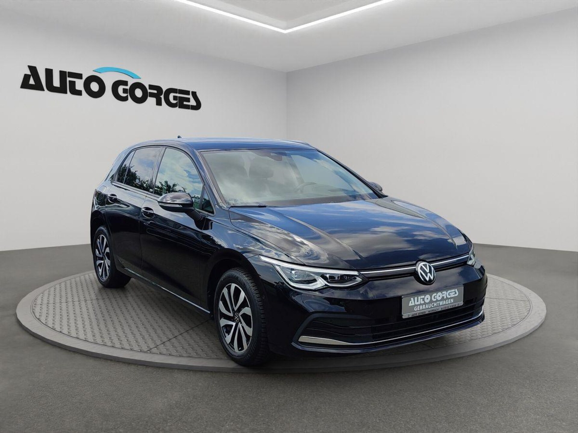 Volkswagen Golf Active