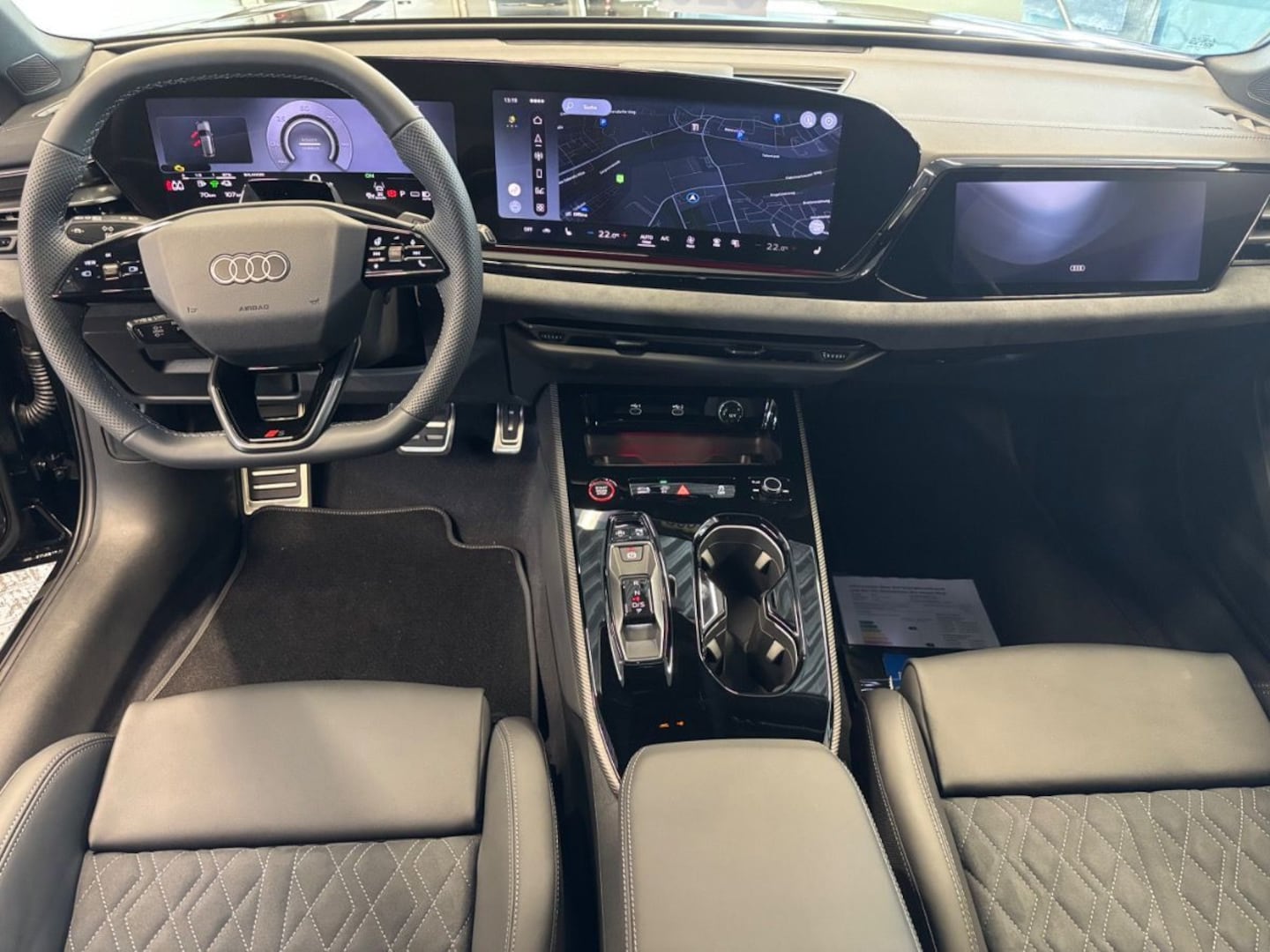 Bild über Audi A5 Avant e-hybrid e-hybrid quattro 270 kW S tronic - für weitere Informationen kontaktieren Sie den Audi Partner