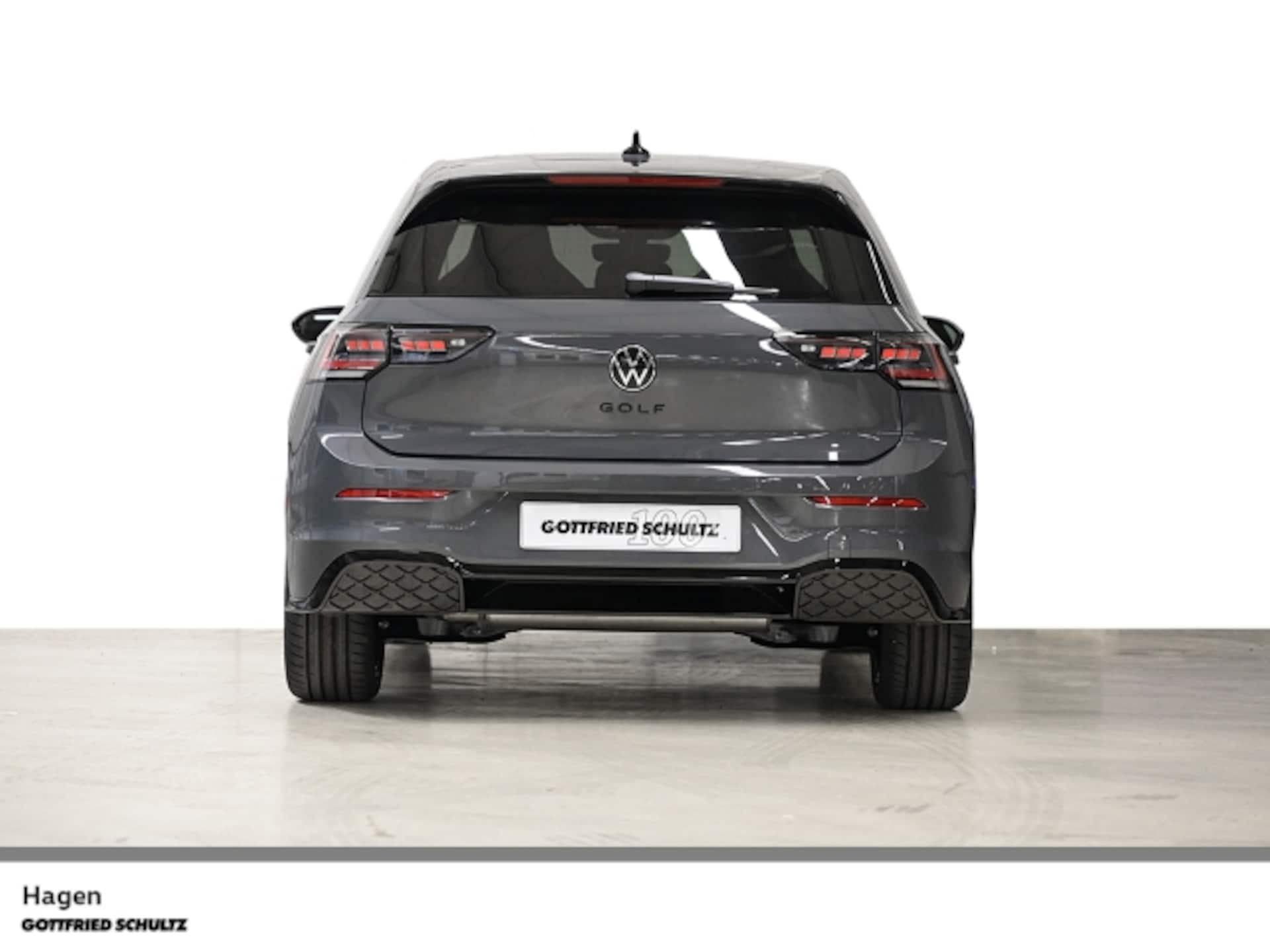 Volkswagen Golf R-Line