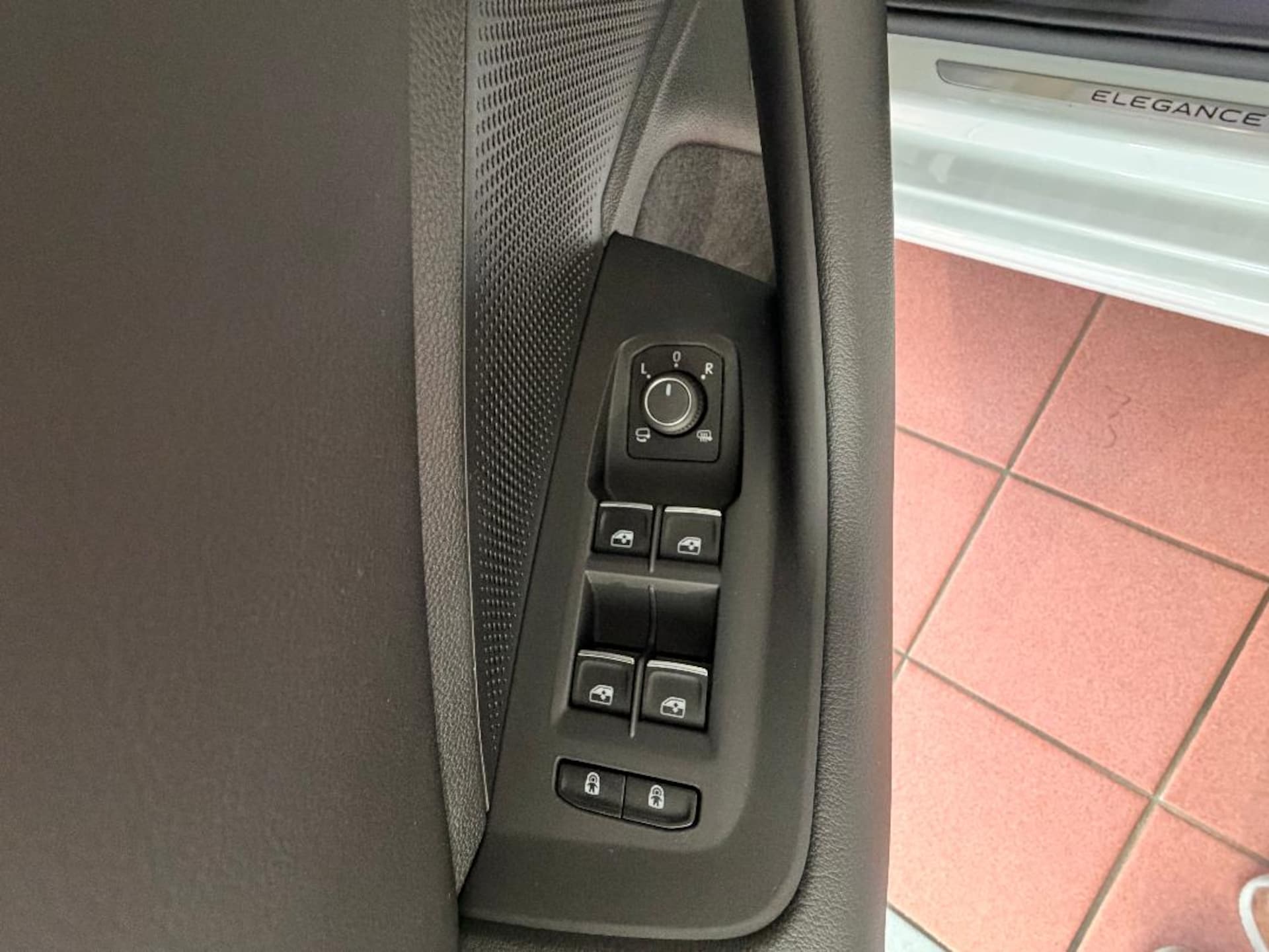 Volkswagen Passat Elegance