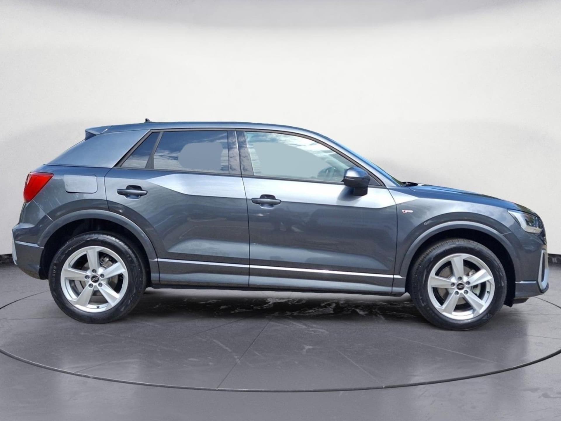 Audi Q2 S line