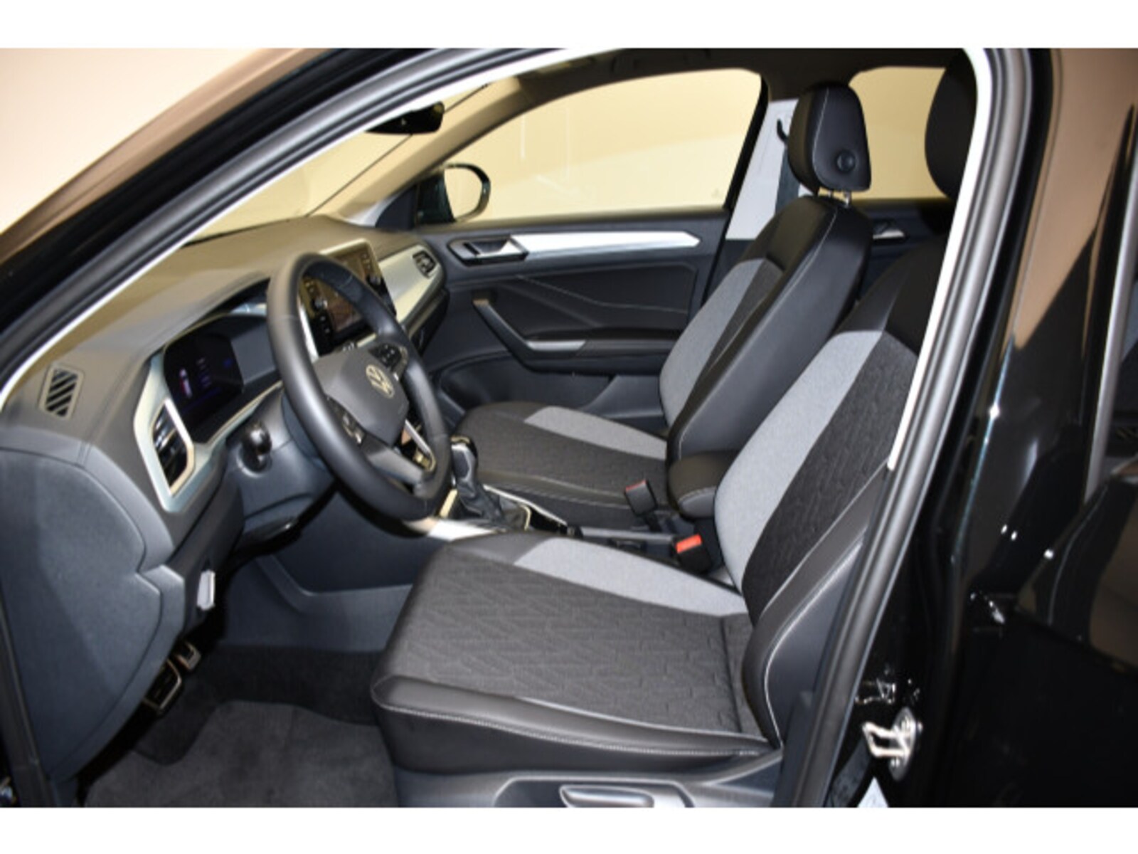 Volkswagen T-Roc – Bild 3