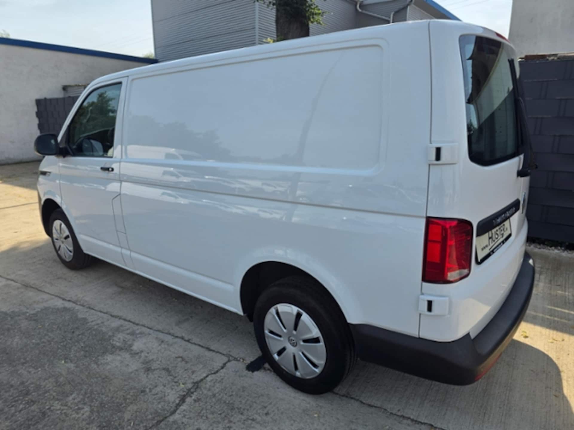 Volkswagen T6.1 Transporter Kasten kurzer Radstand EcoProfi