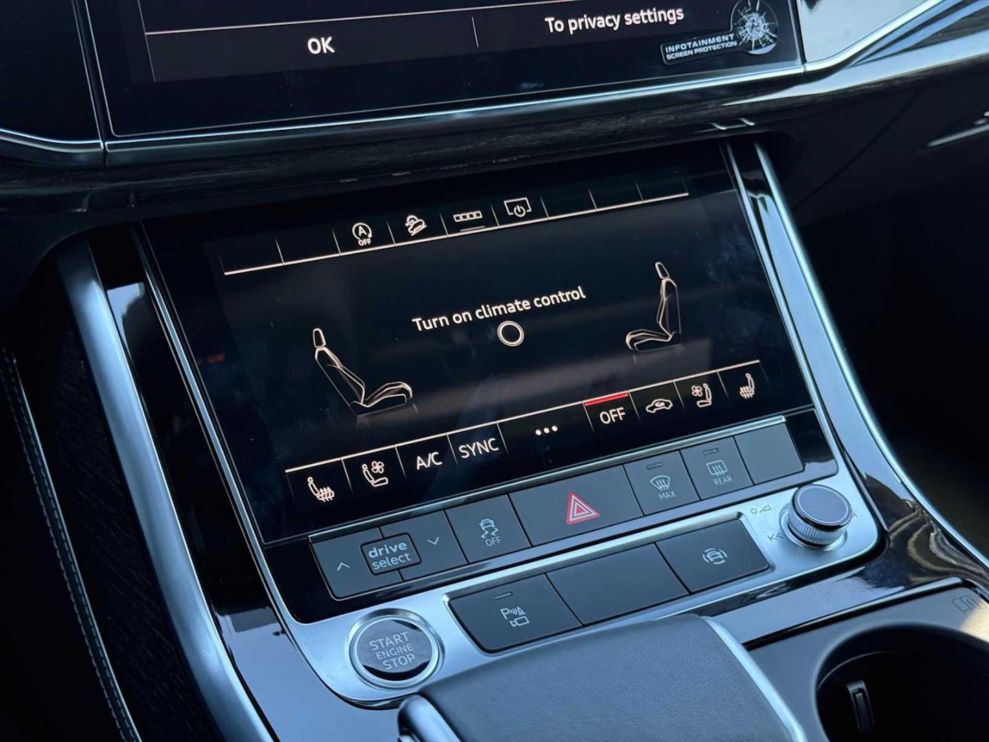 2025 Audi Q8 Premium Plus - Photo 30