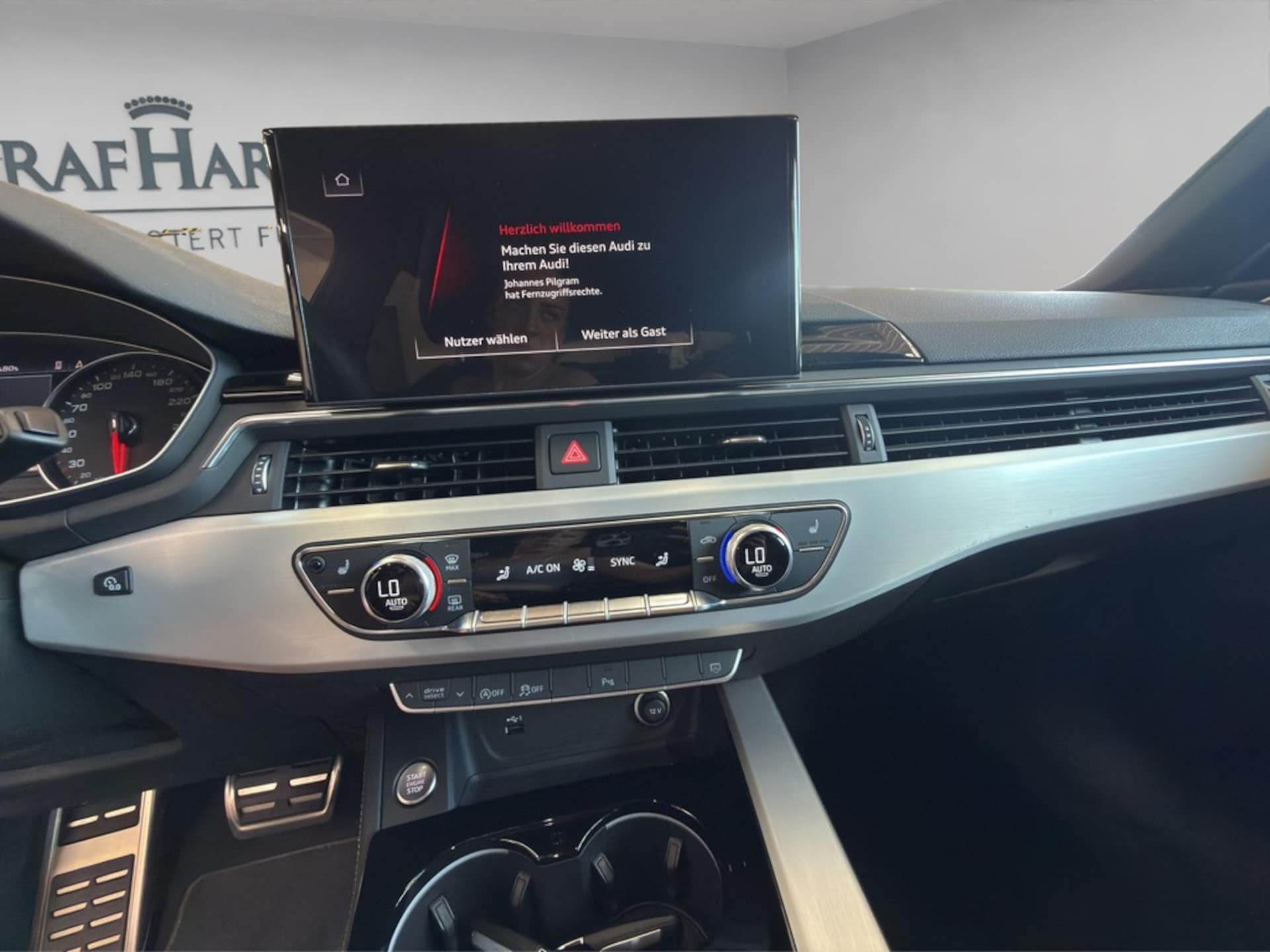 Audi A4 Avant S line