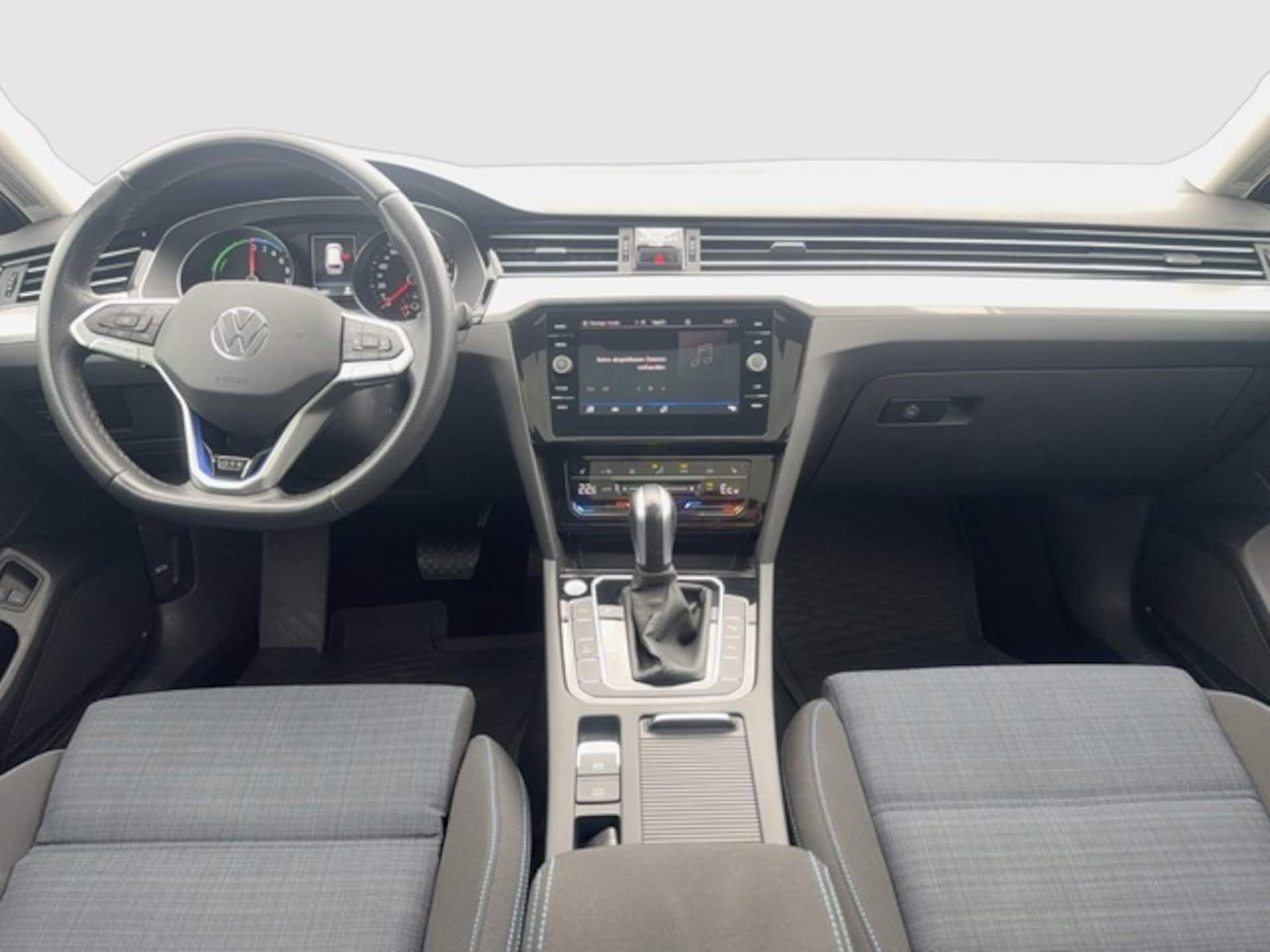 Volkswagen Passat Variant GTE