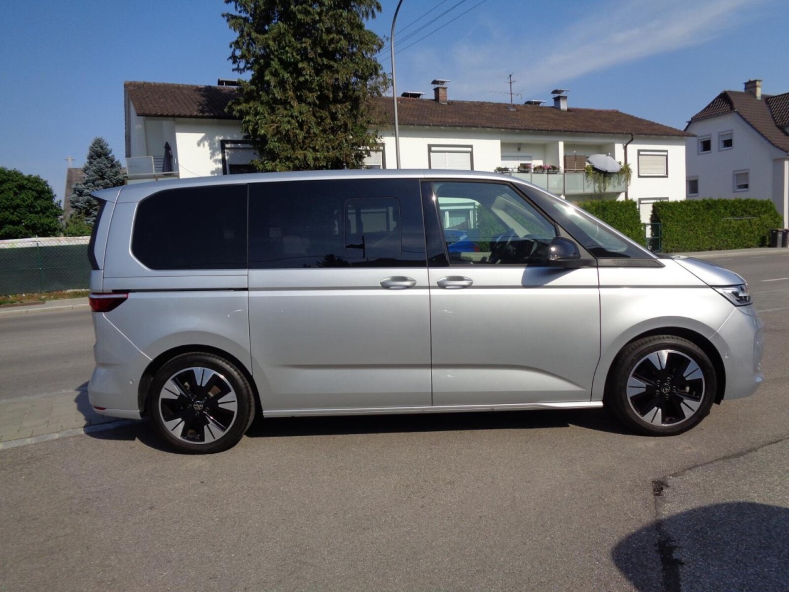 Volkswagen Multivan – Bild 3