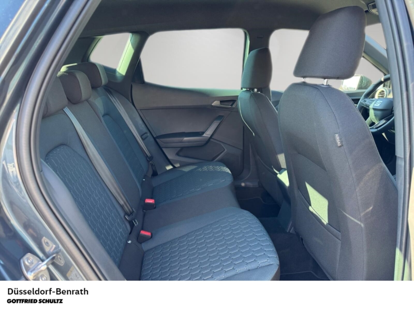 SEAT Arona – Bild 7