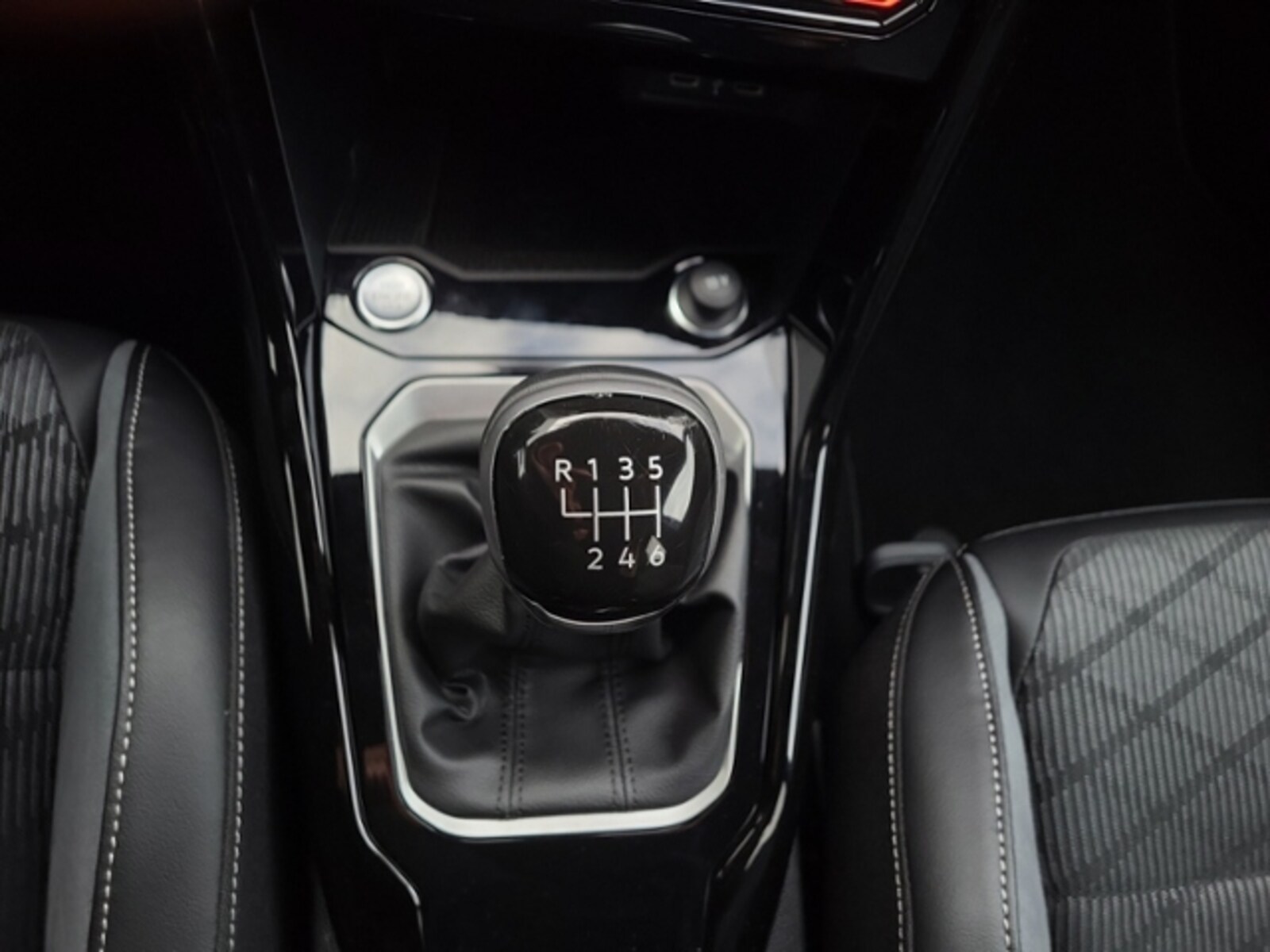 Volkswagen T-Roc – Bild 33