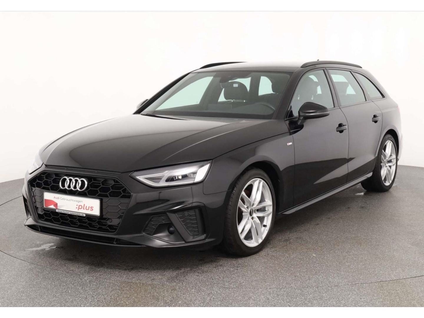 Bild über Audi A4 Avant S line 35 TFSI S tronic - für weitere Informationen kontaktieren Sie den Audi Partner