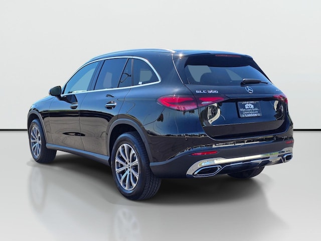 2023 Mercedes-Benz GLC 300