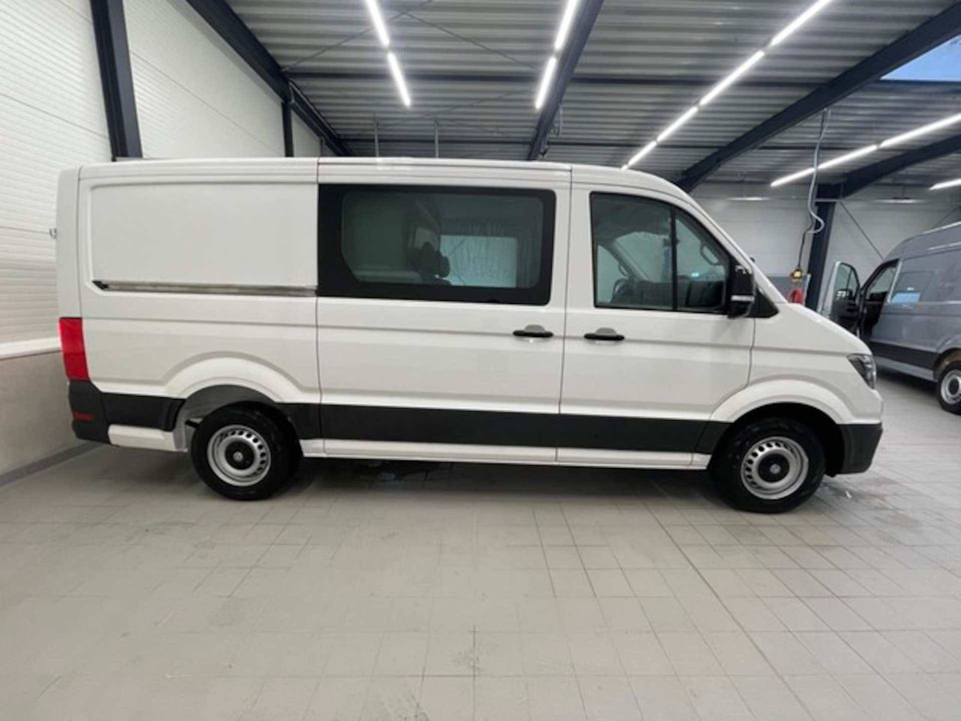 Volkswagen Crafter Kasten mittlerer Radstand