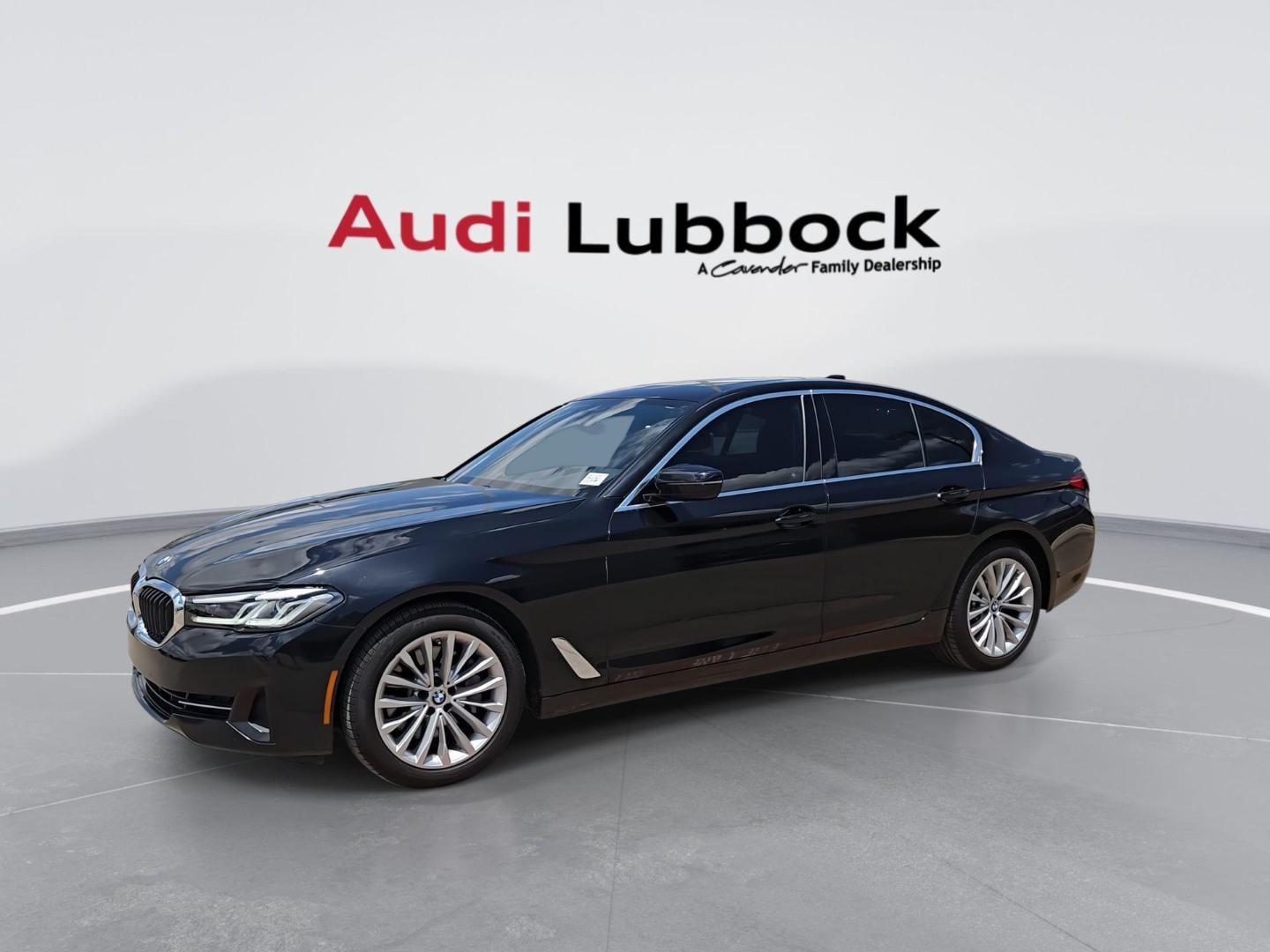 2023 BMW 5 Series 530i - Photo 5
