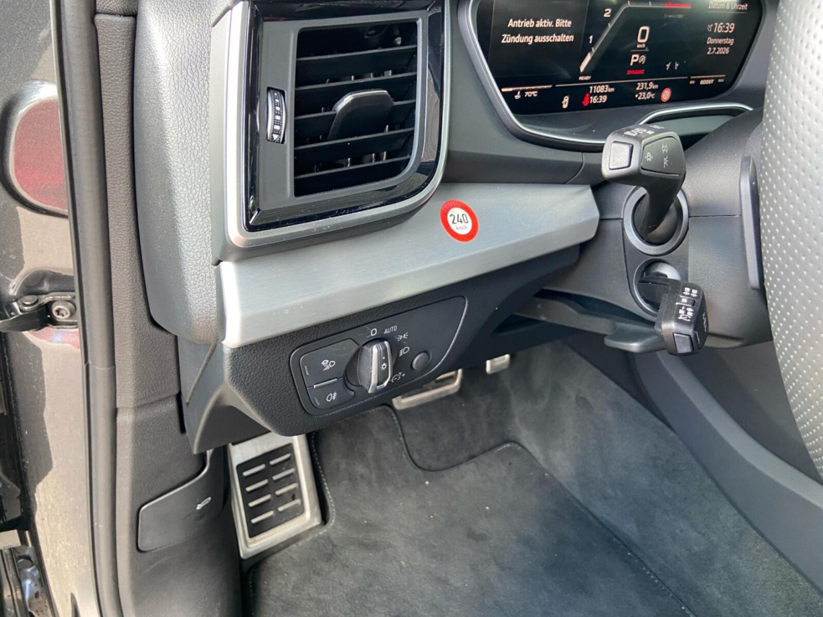 Audi SQ5 – Bild 12