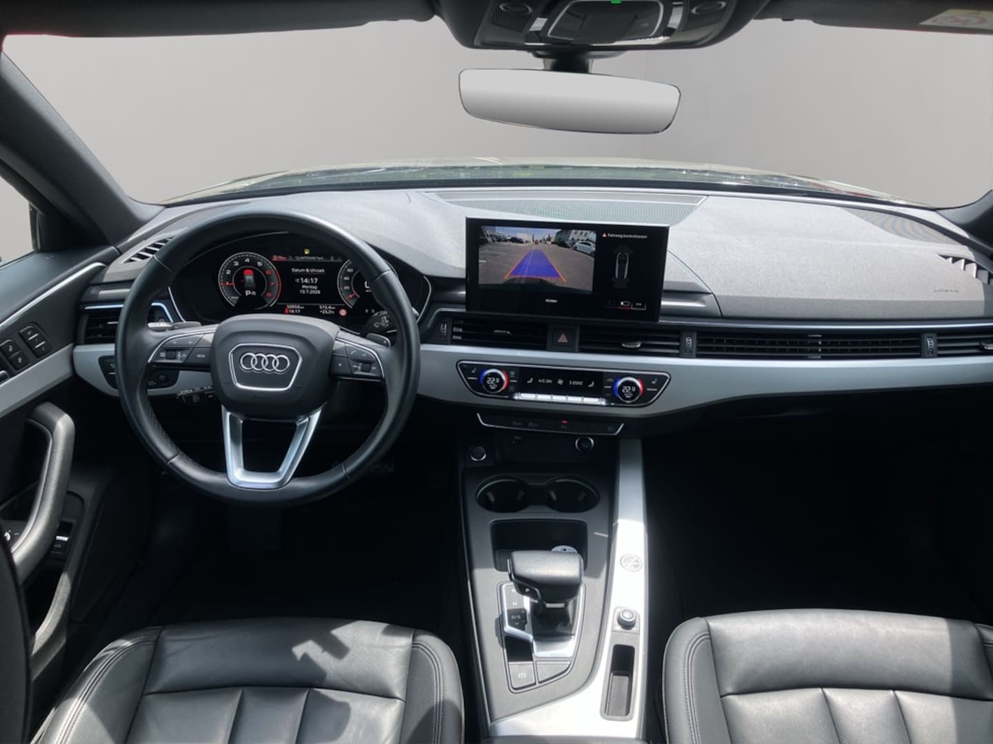 Bild über Audi A4 Avant advanced 35 TFSI S tronic - für weitere Informationen kontaktieren Sie den Audi Partner