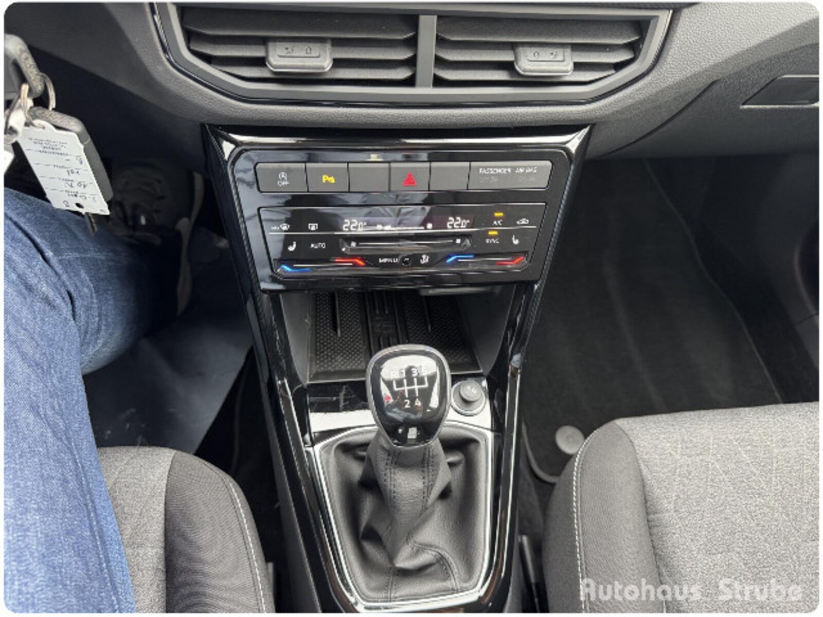 Volkswagen T-Cross – Bild 17