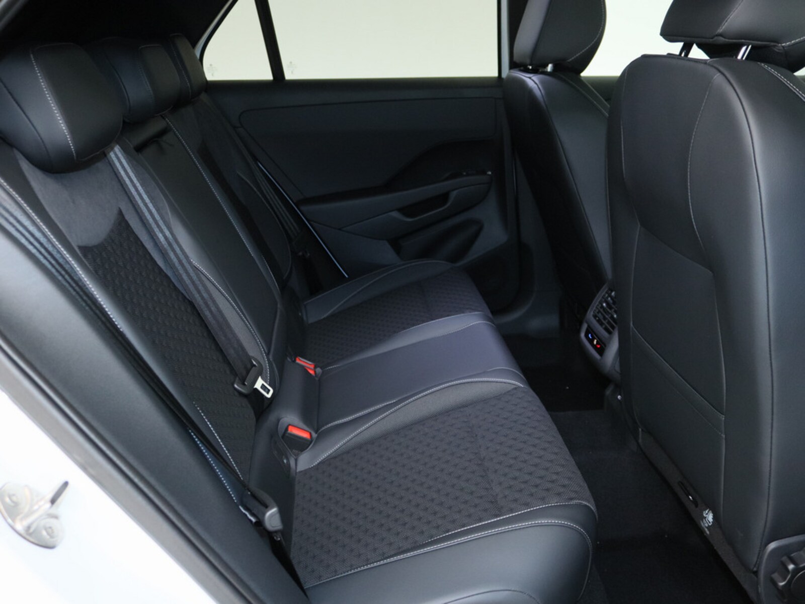 Volkswagen T-Roc – Bild 9