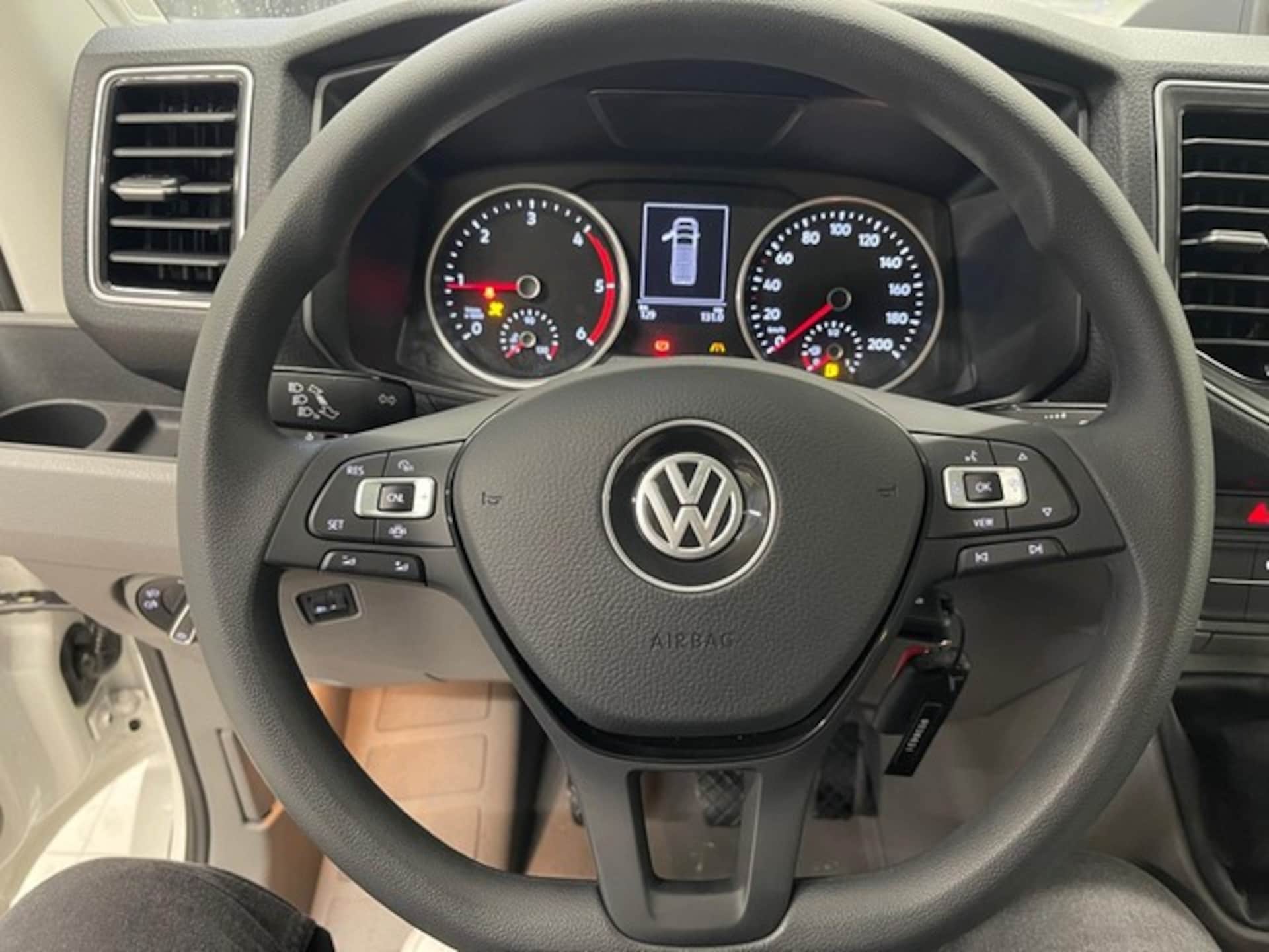 Volkswagen Crafter Kasten mittlerer Radstand