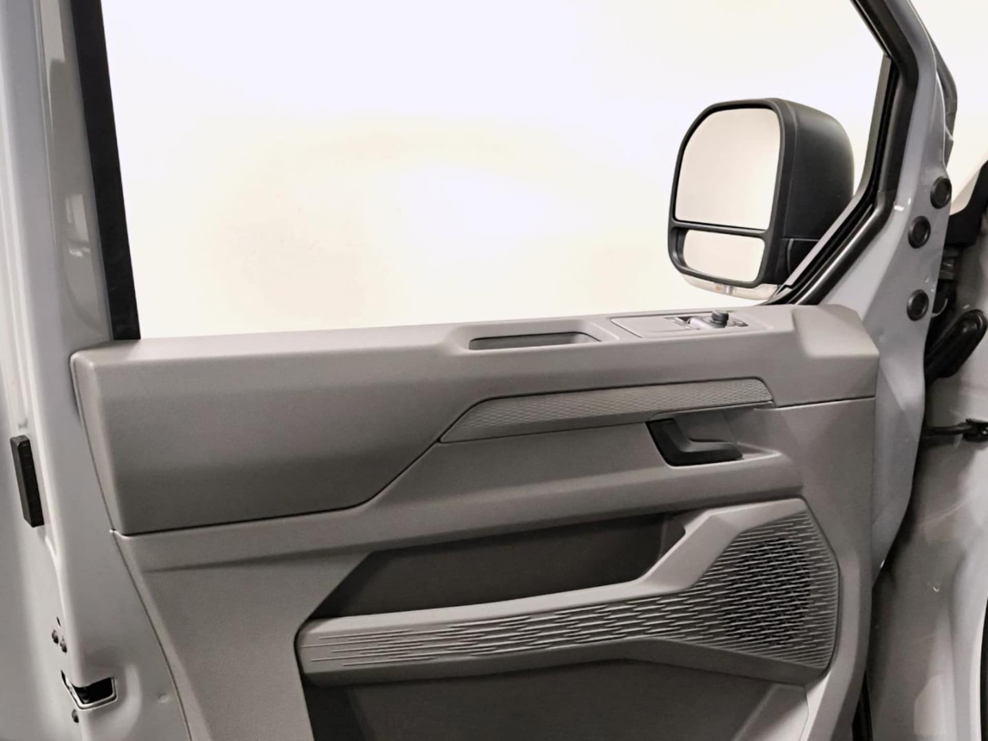 Volkswagen Transporter Kasten langer Radstand