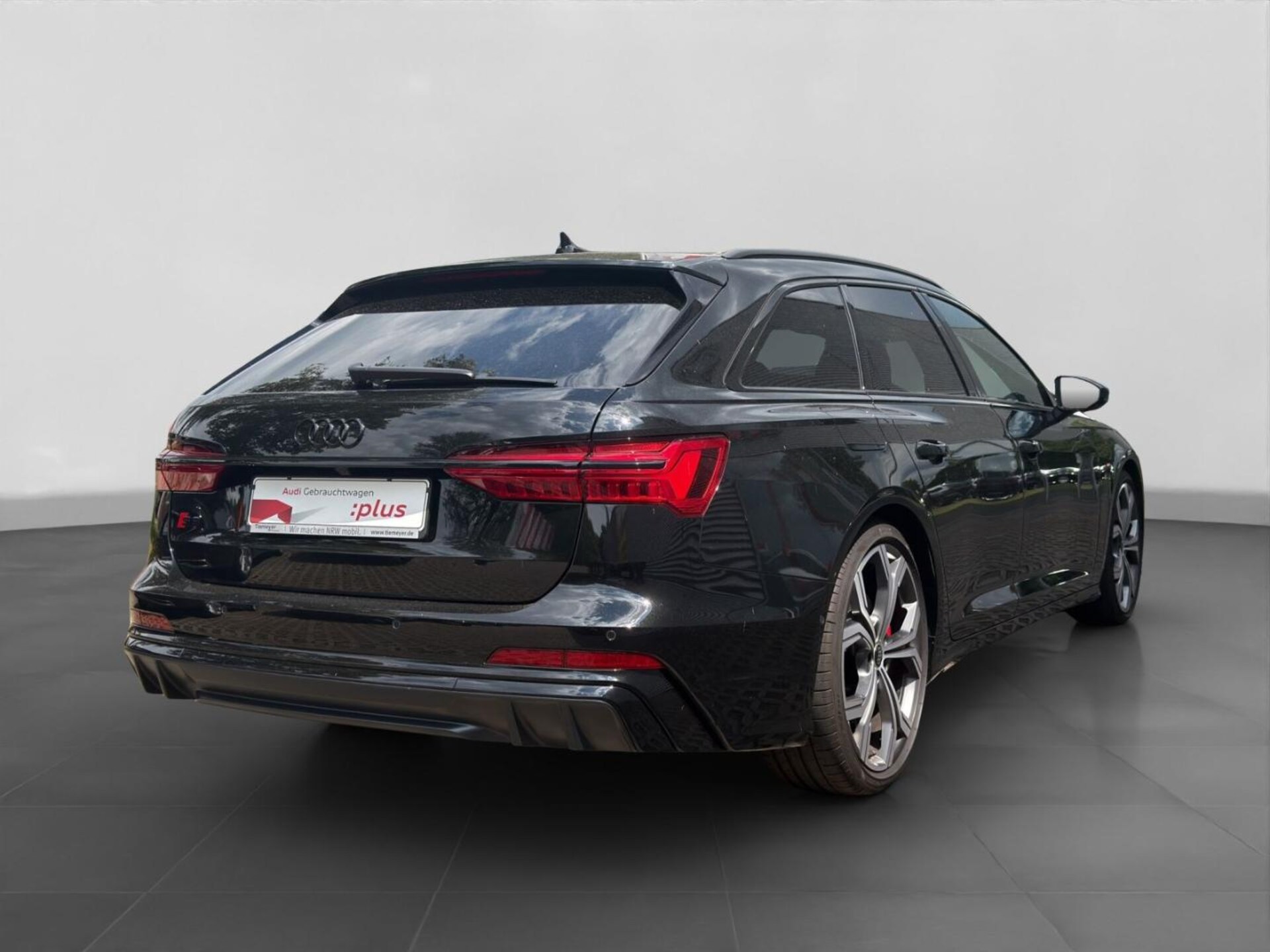 Audi S6 Avant
