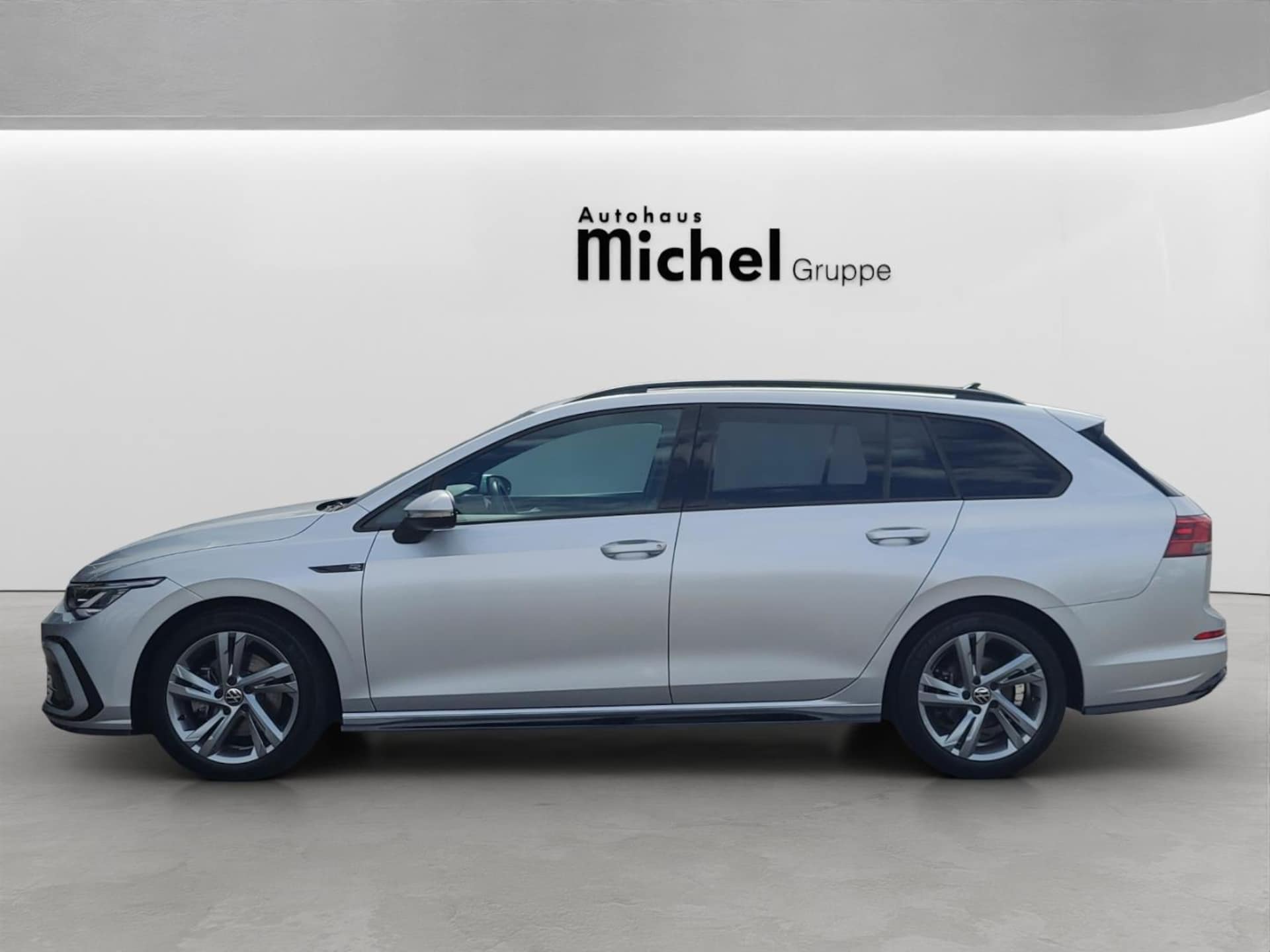 Volkswagen Golf Variant R-Line