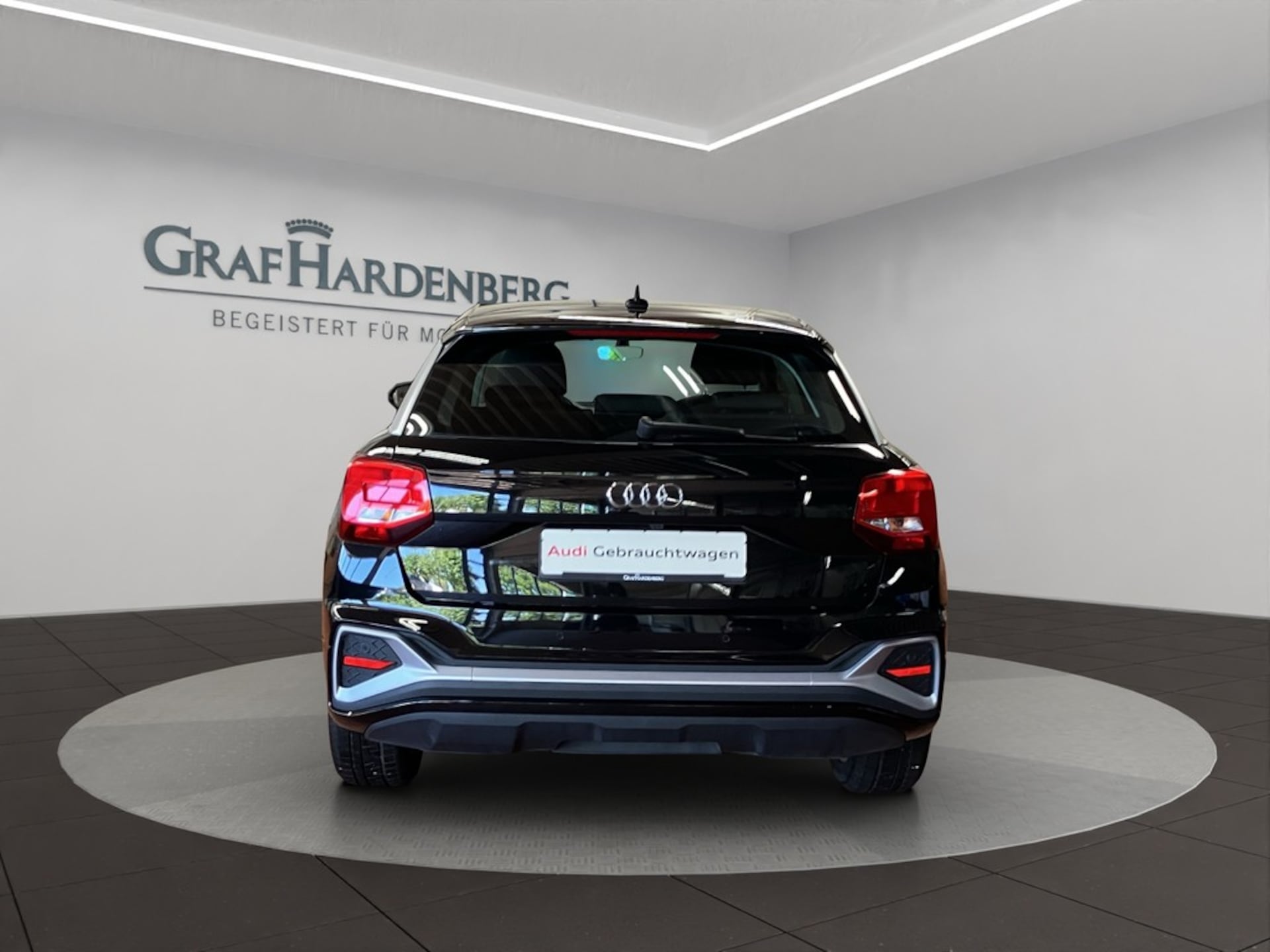 Audi Q2 S line