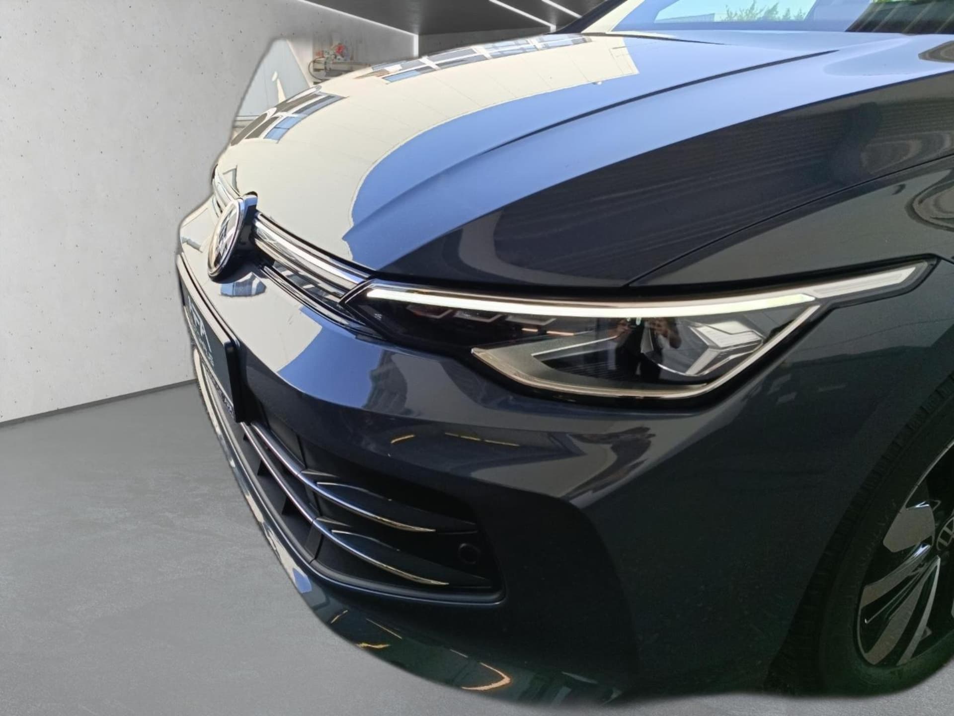 Volkswagen Golf Life