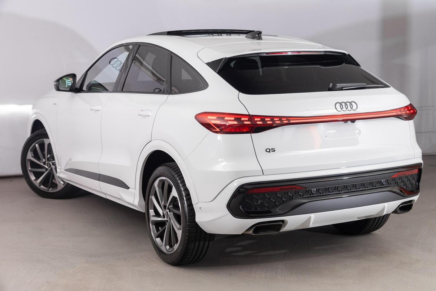 Image about Audi Q5 Sportback TFSI 150 kW