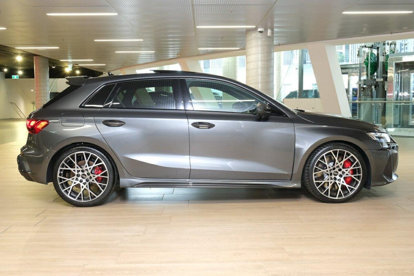 Image about Audi RS 3 Sportback TFSI quattro S tronic