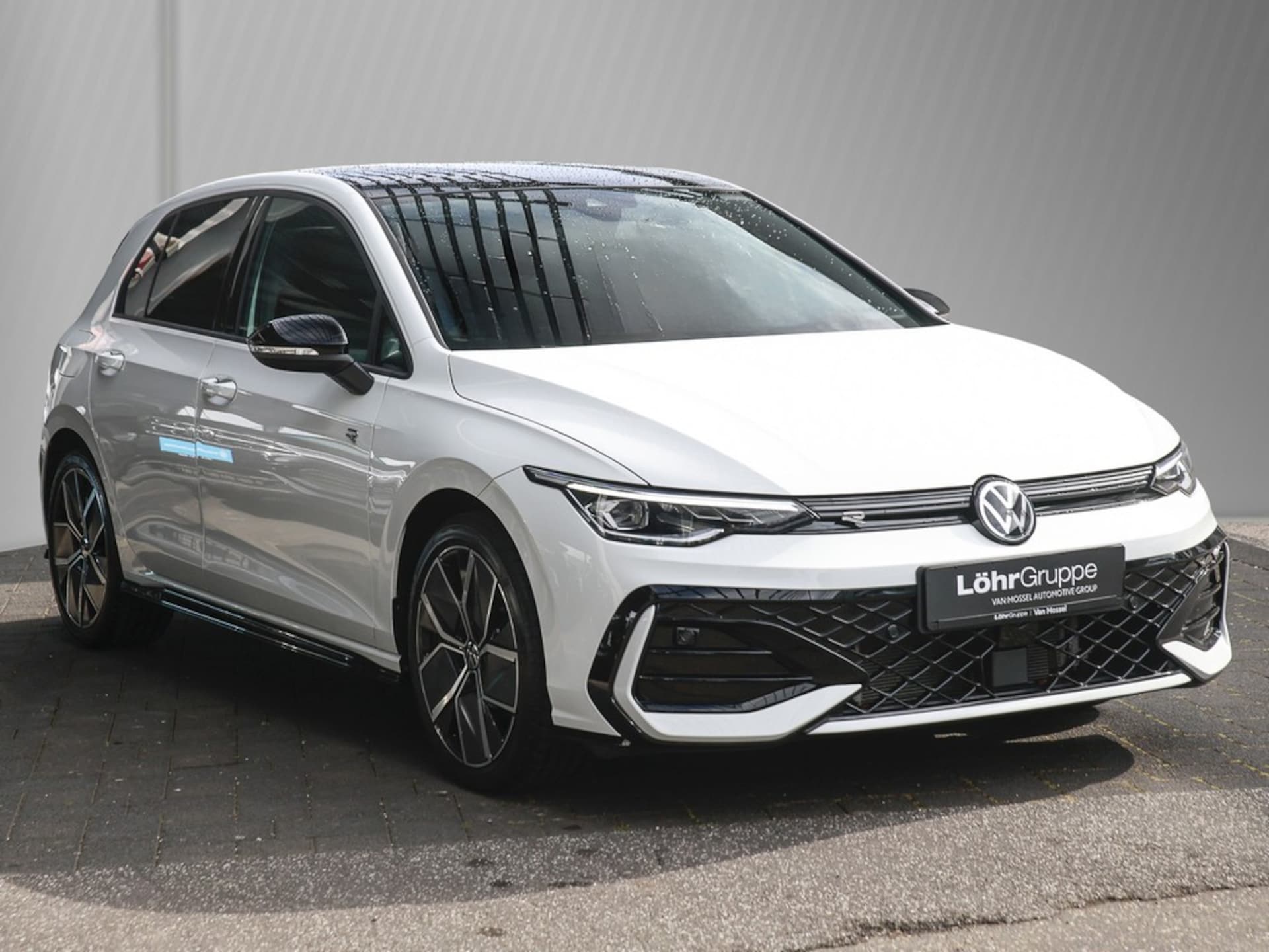 Volkswagen Golf R-Line