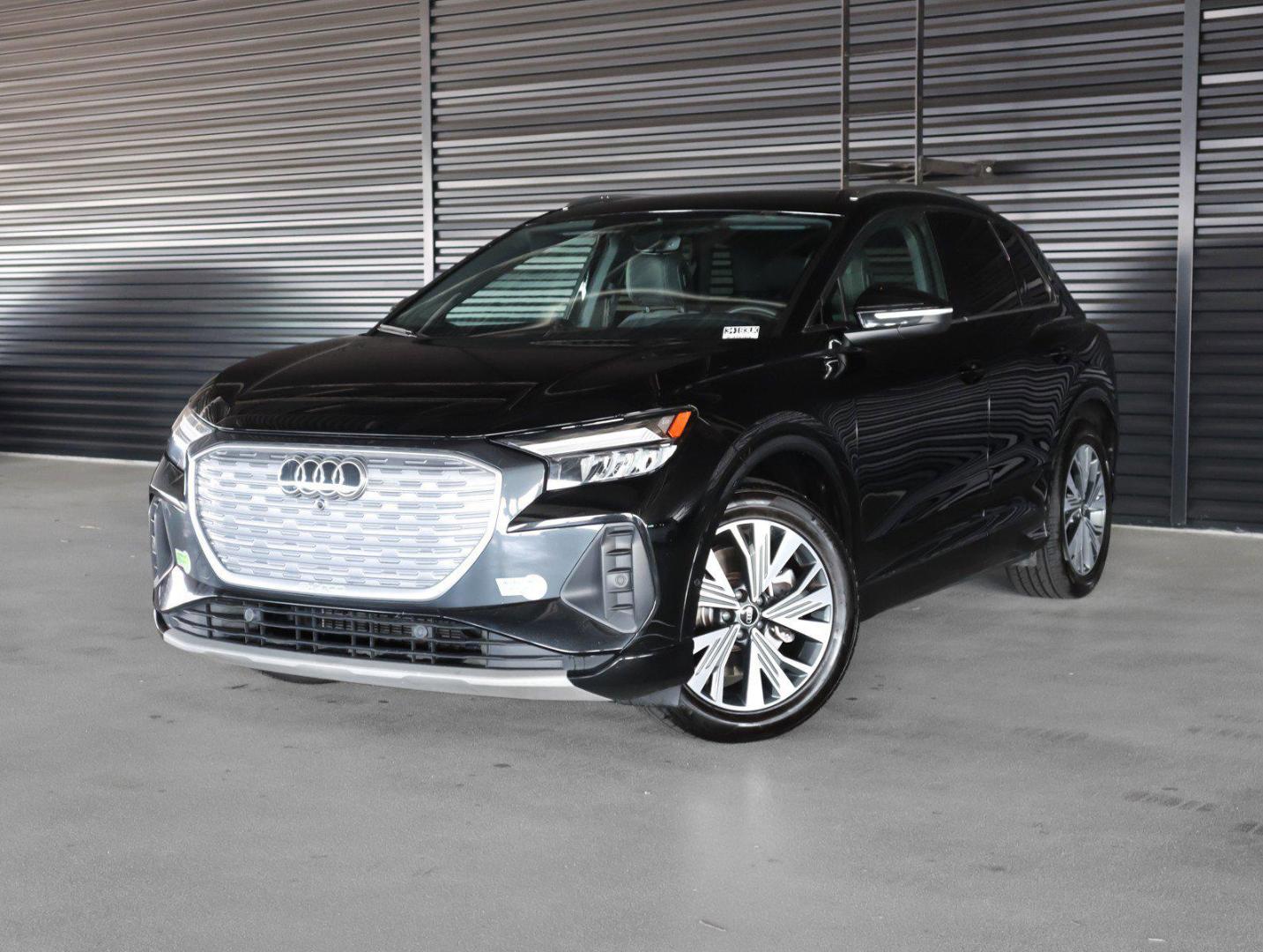 2023 Audi Q4 e-tron 40 Premium Plus's photo
