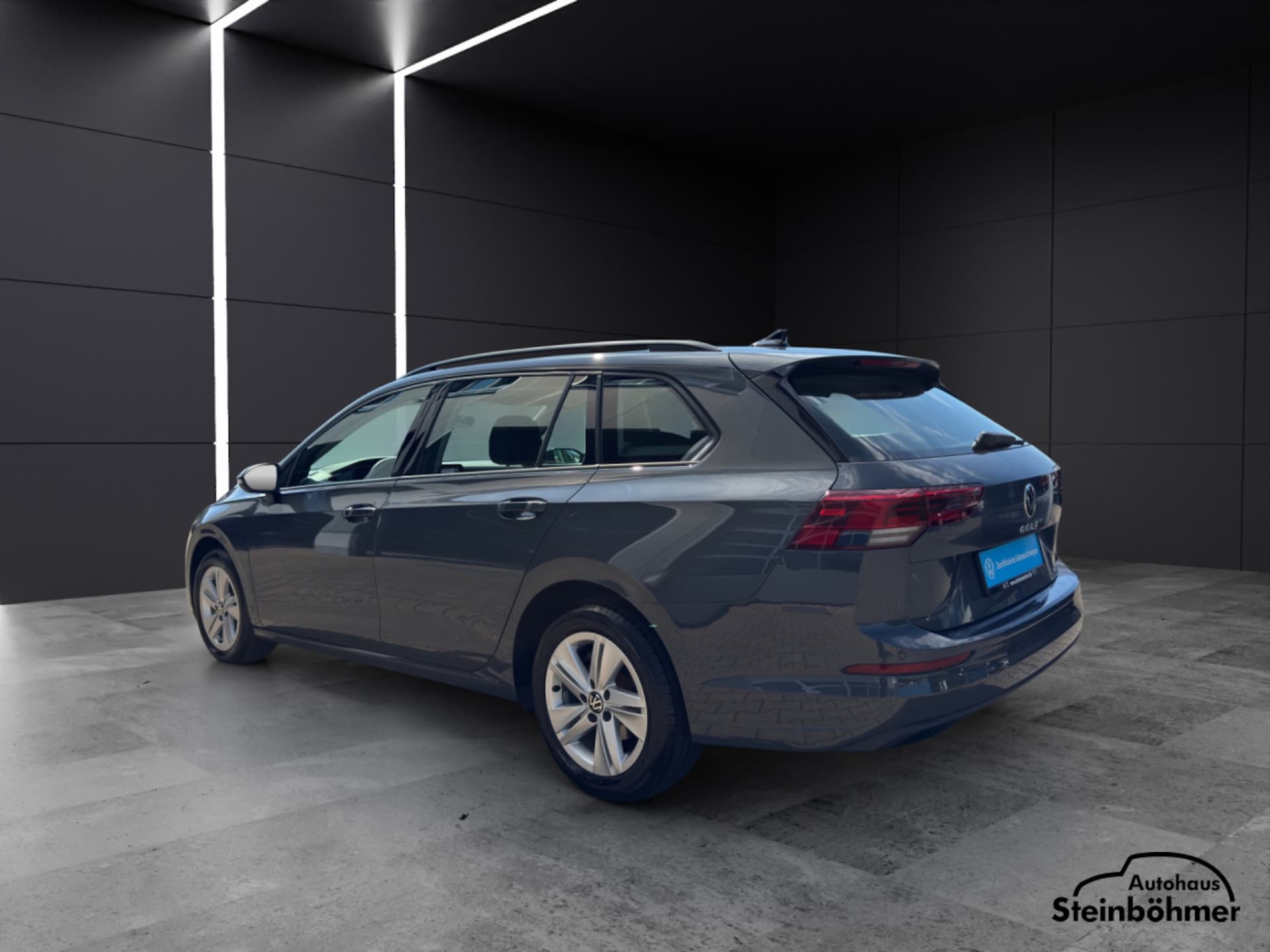 Volkswagen Golf Variant Life