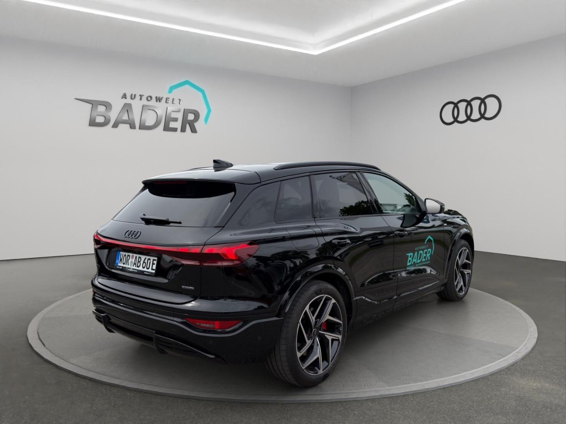 Audi Q6 SUV e-tron