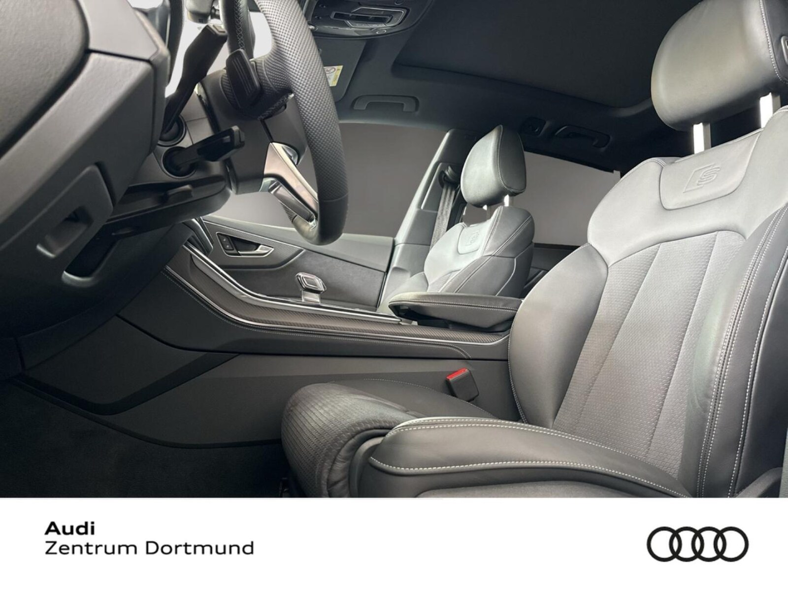 Audi SQ8 – Bild 8