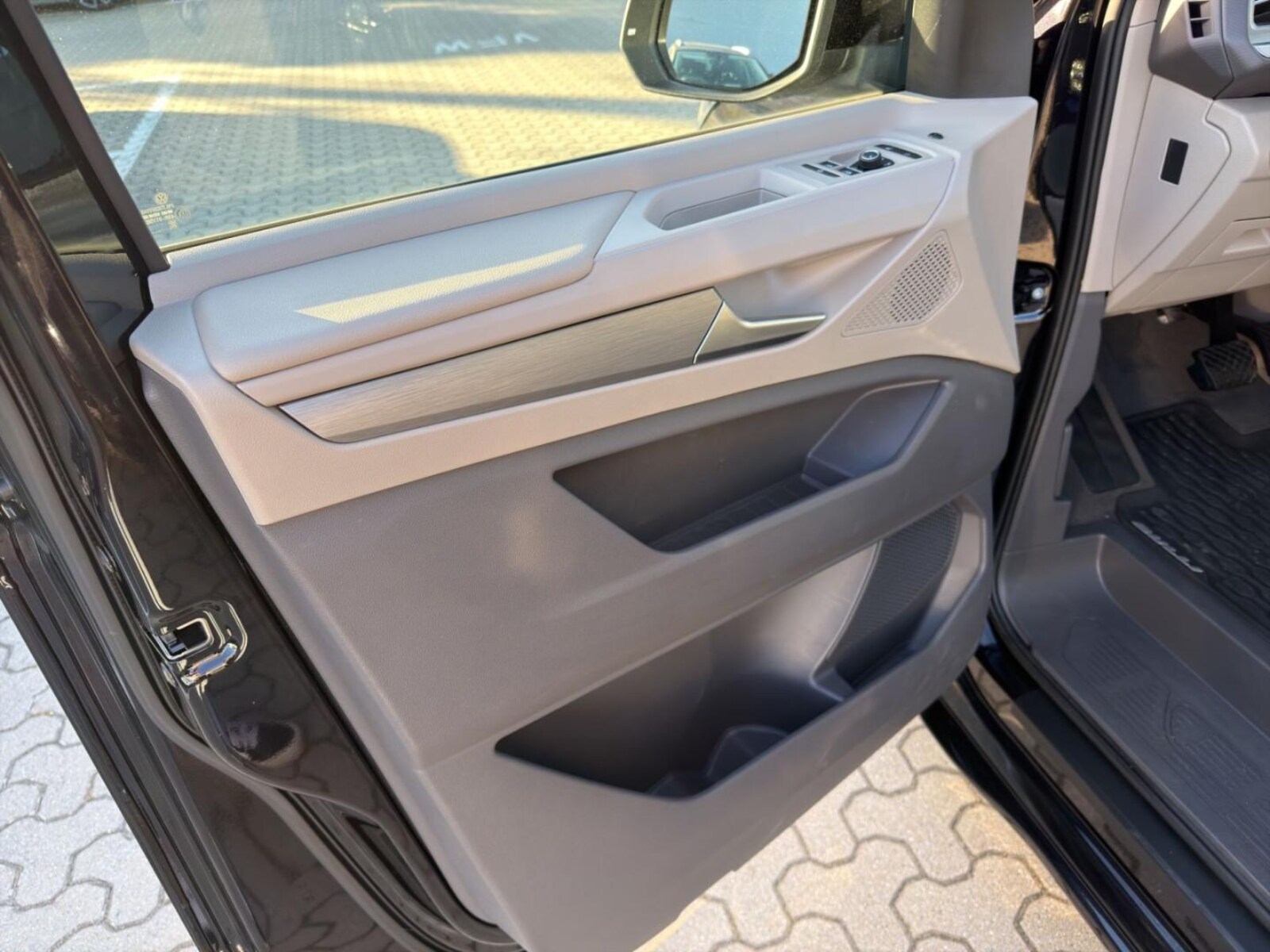 Volkswagen Multivan – Bild 14