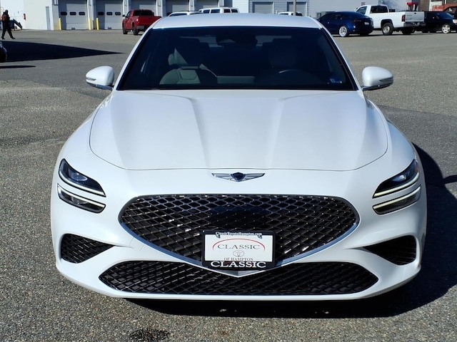 2023 Genesis G70