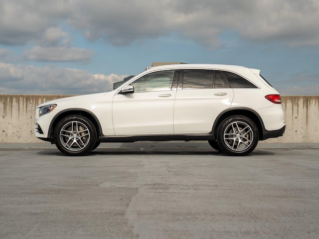 2016 Mercedes-Benz GLC 300