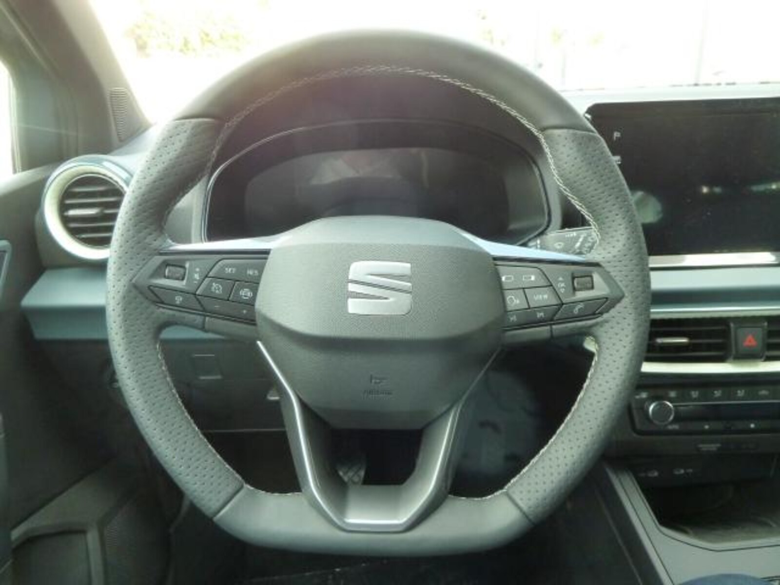 SEAT Arona – Bild 8