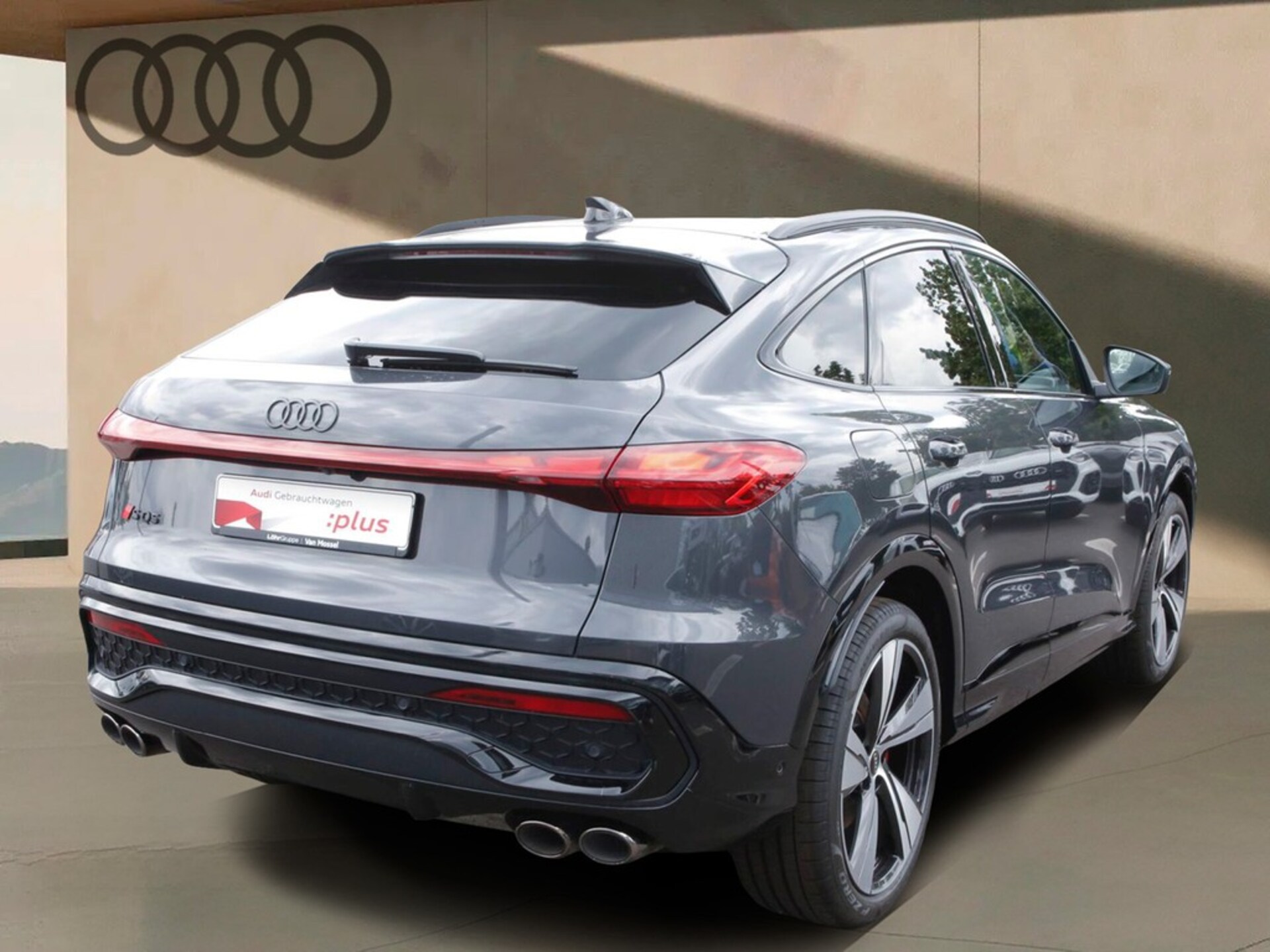 Audi SQ5 Sportback edition one