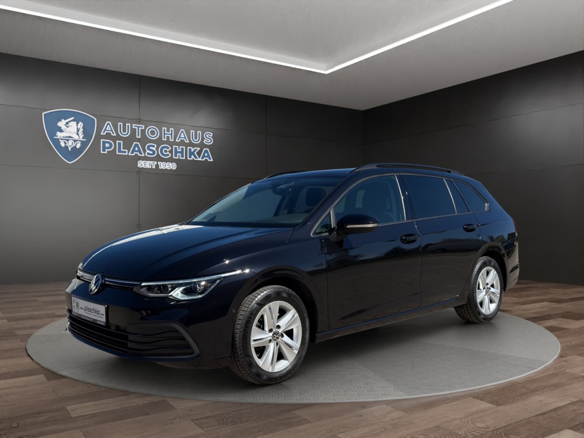 Volkswagen Golf Variant Life