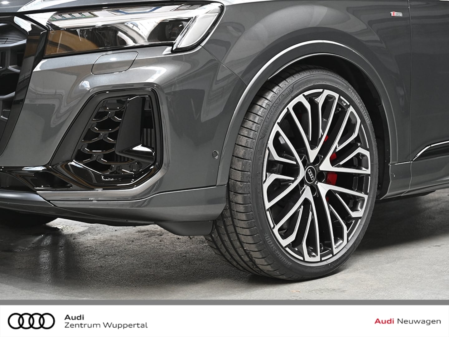 Bild über Audi Q7 SUV TFSI e S line business TFSI e quattro 290 kW tiptronic - für weitere Informationen kontaktieren Sie den Audi Partner