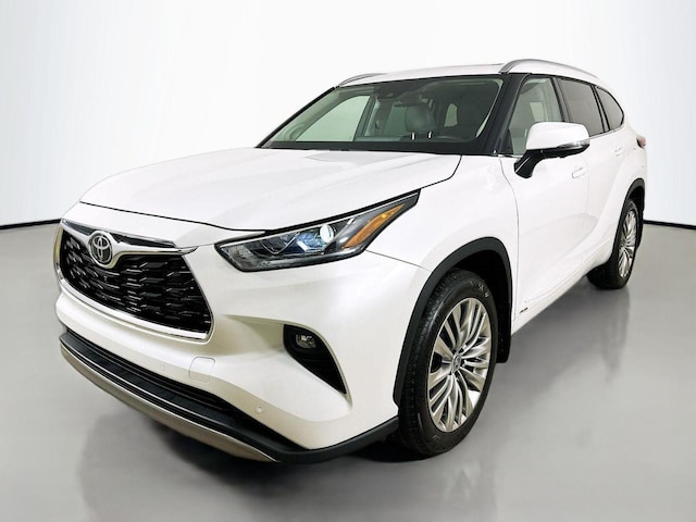 2025 Toyota Highlander Hybrid