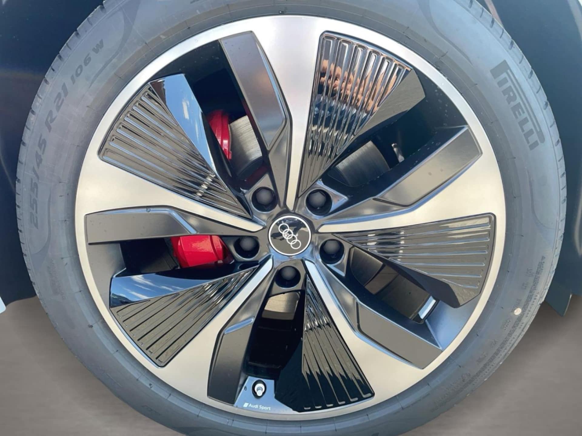Audi Q6 Sportback e-tron