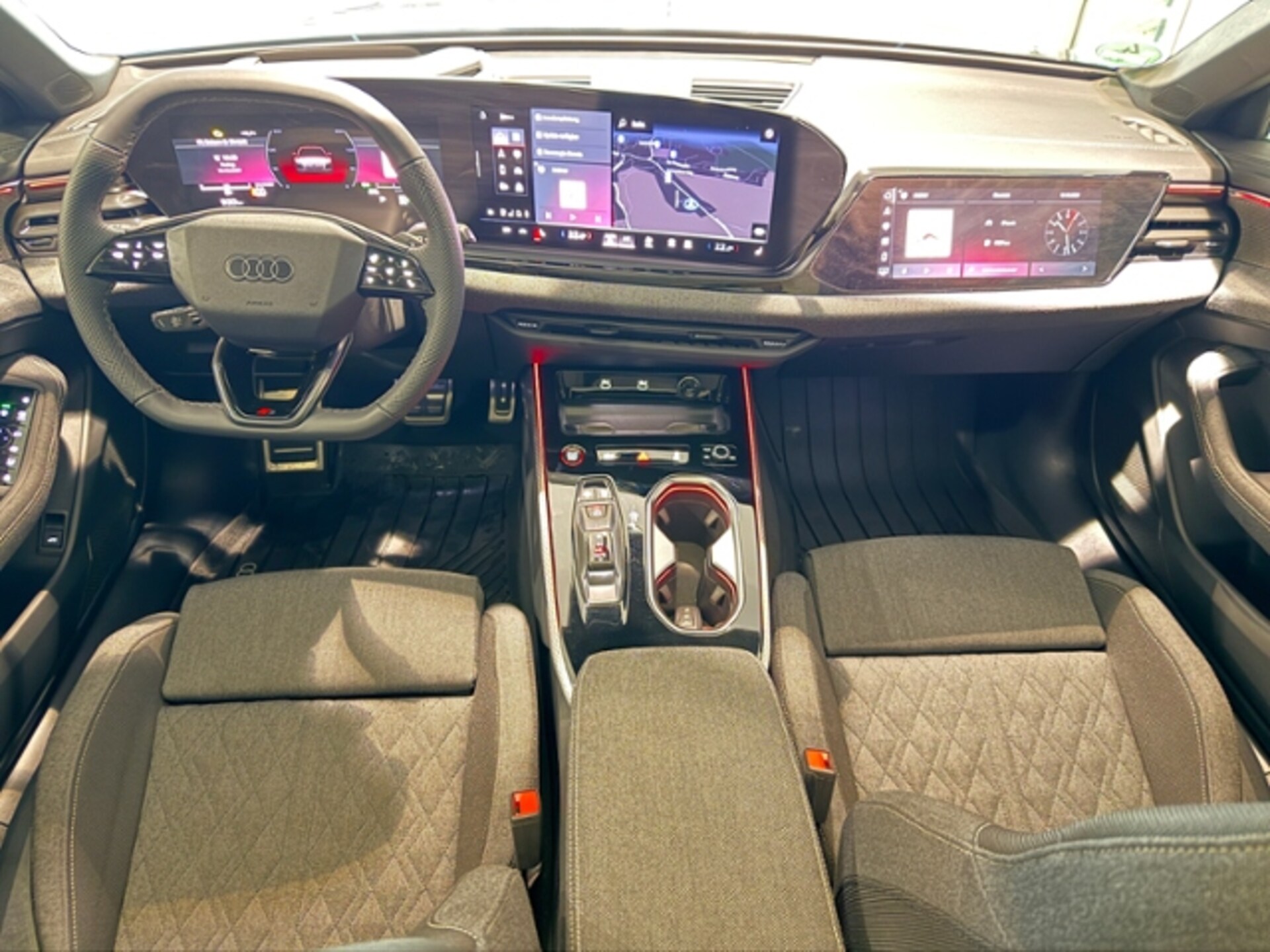 Audi A6 Avant edition one