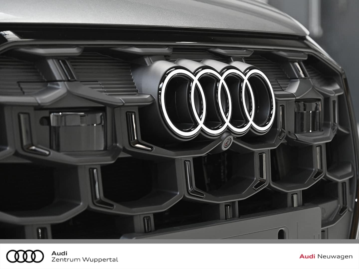 Bild über Audi Q7 SUV TFSI e S line business TFSI e quattro 290 kW tiptronic - für weitere Informationen kontaktieren Sie den Audi Partner