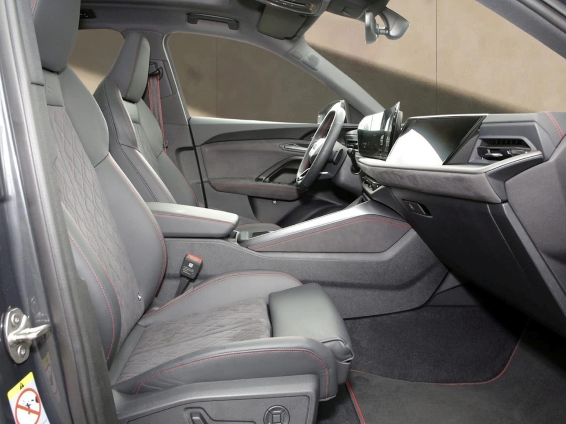 Audi SQ5 Sportback edition one