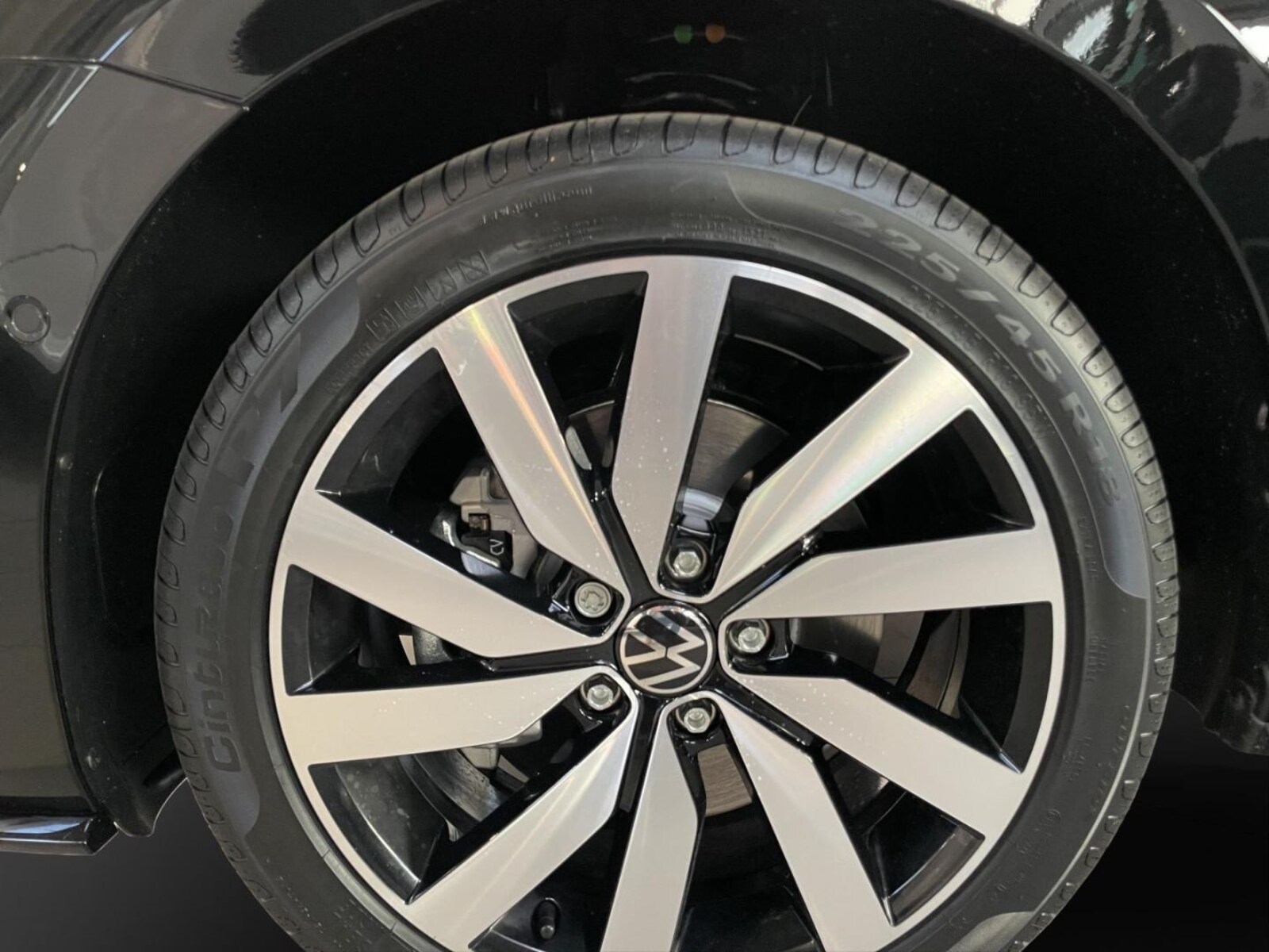 Volkswagen Touran – Bild 3