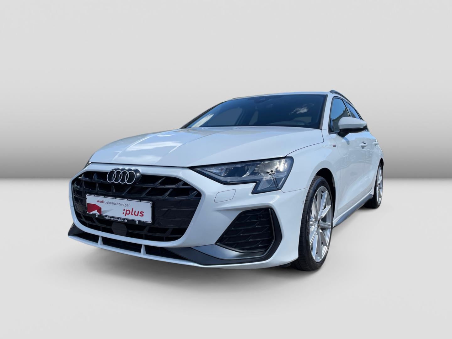 Bild über Audi A3 Sportback S line 35 TFSI S tronic - für weitere Informationen kontaktieren Sie den Audi Partner