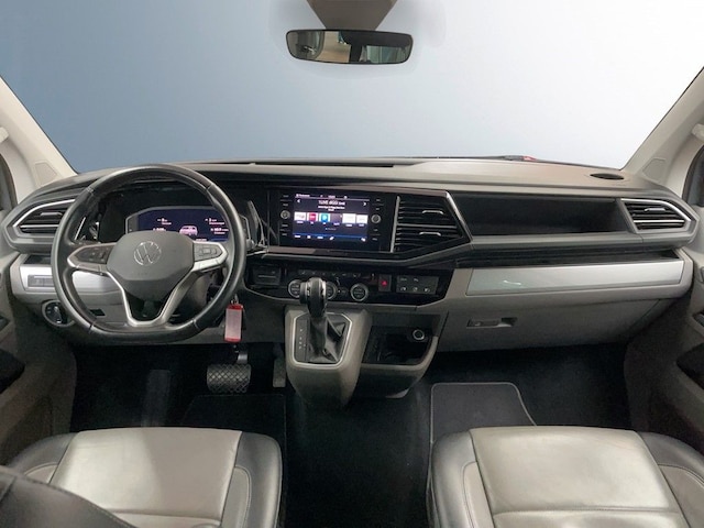 Volkswagen T6.1 Caravelle larger